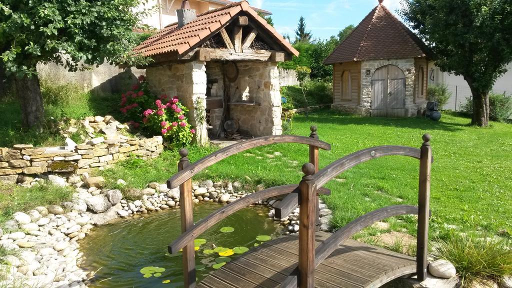 Le Grangeon 01 Villa Amberieu-en-Bugey Exterior photo